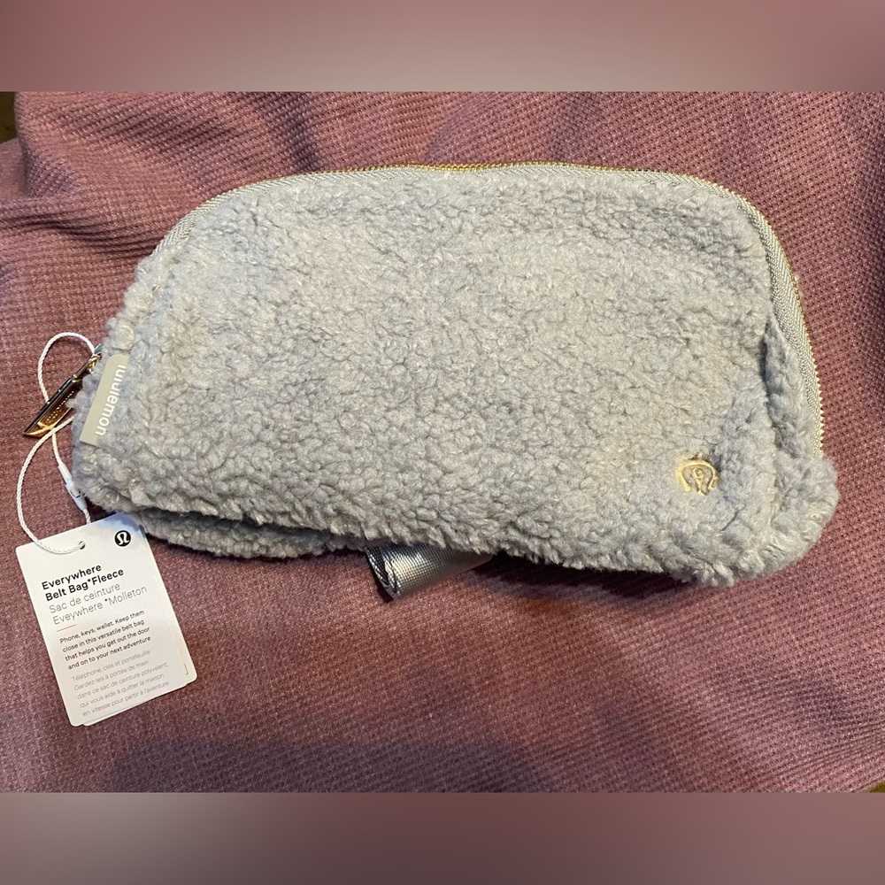 Lululemon Everywhere  Belt Bag  Fleece Color Gray with GOLD Hardware